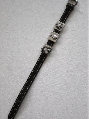 Lederarmband mit Metall Folkloresujets