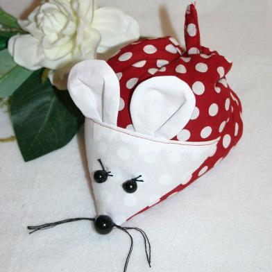 Traubenkernmaus, Traubenkernkissen, Handarbeit, Traubenkerne