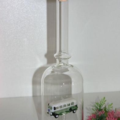 Glasflasche mit Sujet Bulli / VW grün