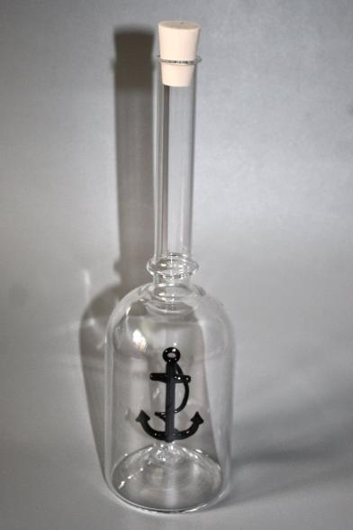 Glasflasche mit Anker