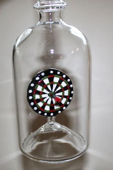 Glasflasche Geschenkflasche mit Sujet Dart