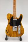 Modell-Gitarre Bruce Springsteen, scale 1:4